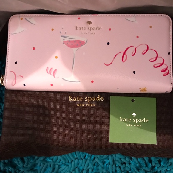kate spade Handbags - Kate Spade “Dashing Beauty” Lindsey Wallet